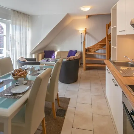 Domizil Schuppen 8 - 6 *